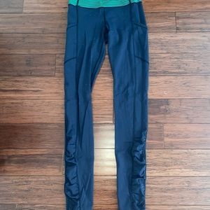 Lulu lemon green and blue leggings size 2